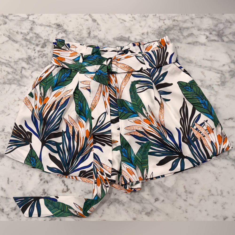 Reiss Monochrome and Green Patterned Shorts